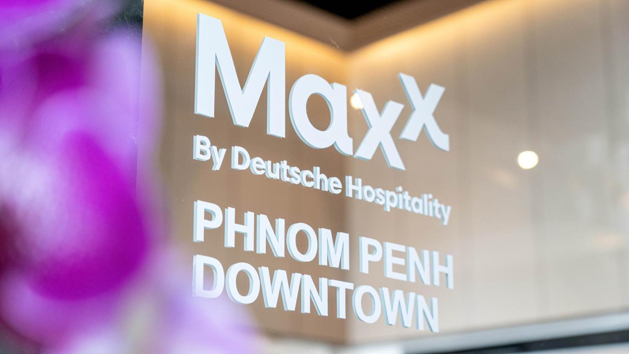 Maxx Phnom Penh Downtown By H World Hotel Luaran gambar