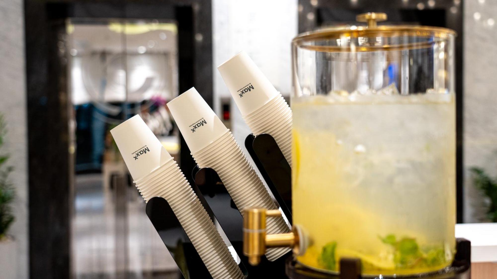 Maxx Phnom Penh Downtown By H World Hotel Luaran gambar